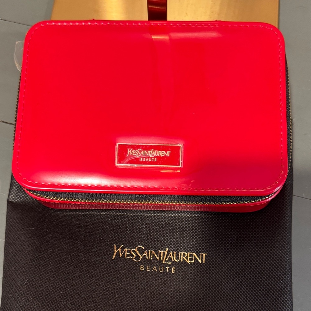 Yves Saint Laurent Glossy Red Cosmetic Case GWP